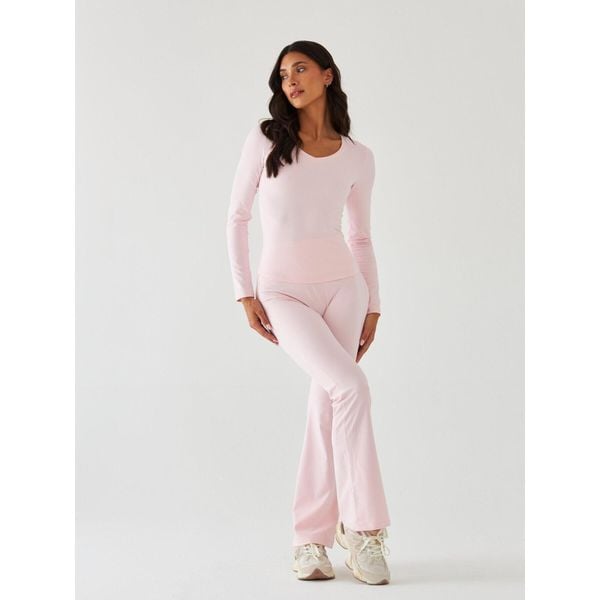 Legginsy Dzwony - Morning Dew BeShaped. Czerwone legginsy damskie BESHAPED, bez wzorów, z elastanu. Za 219.00 zł.