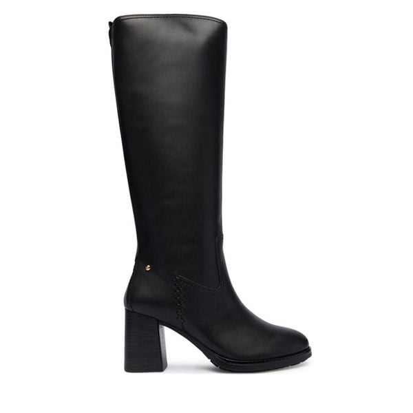 Botki Pikolinos. Czarne botki damskie Pikolinos, bez wzorów, bez obcasa, na szpilce, bez zapięcia. Za 809.99 zł.