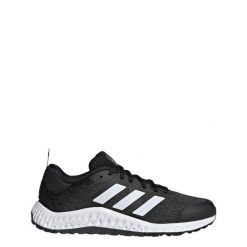 Buty Everyset Trainer. Białe obuwie sportowe damskie Adidas, bez wzorów, z materiału, bez zapięcia, na fitness i siłownię. W wyprzedaży za 334.10 zł.