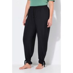 Damskie Spodnie funkcyjne dresowe szybkoschnące z recyklingu. Czarne spodnie dresowe damskie Ulla Popken, na lato, bez wzorów, z dresówki, sportowe, trekkingowe. Za 244.99 zł.