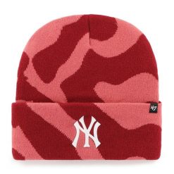 Czapka New York Yankees 47Brand MLB Freeform. Czerwone czapki damskie 47 Brand, na zimę, bez wzorów. Za 149.05 zł.
