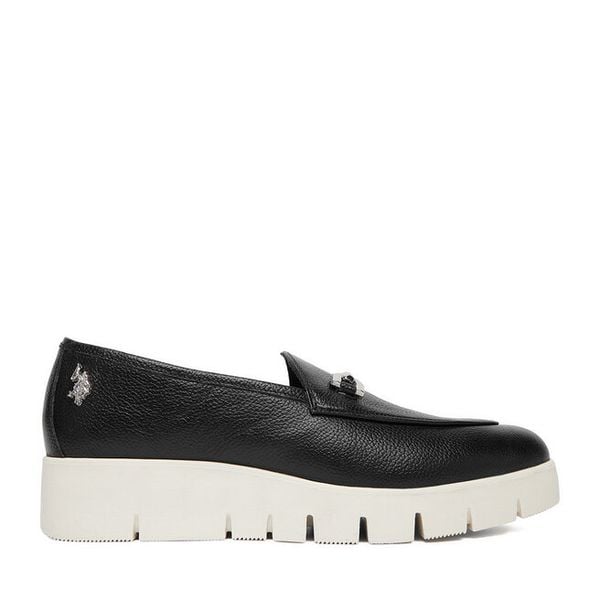 Półbuty U.S. Polo Assn. Czarne półbuty damskie U.S. Polo Assn., bez wzorów, bez obcasa, na koturnie, bez zapięcia. Za 170.99 zł.