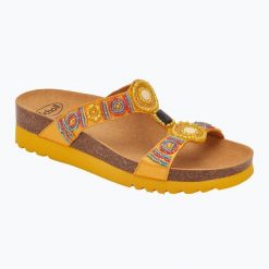 Klapki damskie Scholl New Bogota Wedge Med. Brązowe klapki damskie Scholl, bez wzorów, sportowe, bez obcasa, bez zapięcia. Za 249.99 zł.
