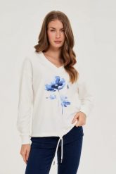 Bluza z nadrukiem biała. Białe bluzy damskie MOODO, l, bez wzorów, z bawełny, bez ramiączek, bez kaptura. Za 99.99 zł.