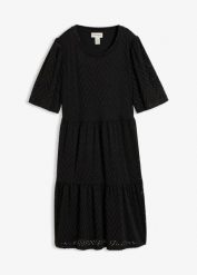 Sukienka T-shirtowa w ażurowy wzór z krepy strukturalnej. Czarne sukienki damskie bonprix, w ażurowe wzory, bez kołnierzyka, bez ramiączek. Za 129.99 zł.