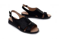 Filippo DS4470/26 BK Czarny, sandały damskie. Czarne sandały damskie Filippo, bez wzorów, ze skóry, bez obcasa, na koturnie, bez zapięcia. Za 174.90 zł.