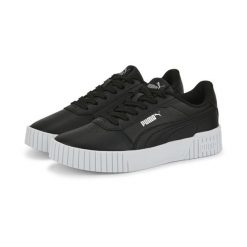 Młodzieżowe sneakersy Carina 2.0 PUMA Black Silver Gray. Czarna obuwie sportowe damskie Puma, bez wzorów, z materiału, bez zapięcia, trekkingowe. Za 234.00 zł.