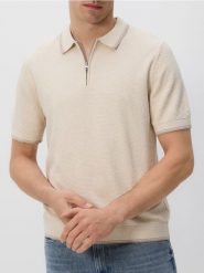 Strukturalny sweter polo - kremowy. Białe swetry męskie Reserved, l, bez wzorów, z bawełny, bez kołnierzyka, bez ramiączek. Za 119.99 zł.