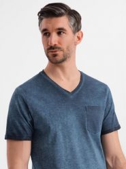 Bawełniany męski t-shirt V-neck z dzianiny z efektem sprania - granatowy V7 OM-TSWT-0242 - XXL. Niebieskie t-shirty męskie Ombre Clothing, l, bez wzorów, z bawełny, bez kołnierzyka, bez ramiączek. W wyprzedaży za 39.99 zł.