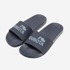 Klapki Kubota Granatowe. Klapki damskie Kubota, bez wzorów, z materiału, eleganckie, bez obcasa, bez zapięcia. W wyprzedaży za 49.99 zł.
