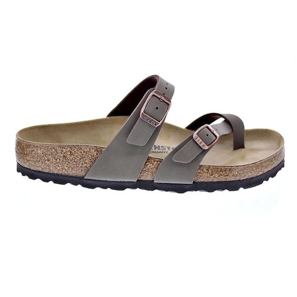 Klapki unisex Birkenstock 071061. Brązowe klapki damskie Birkenstock, bez wzorów, z materiału, bez zapięcia. Za 735.00 zł.