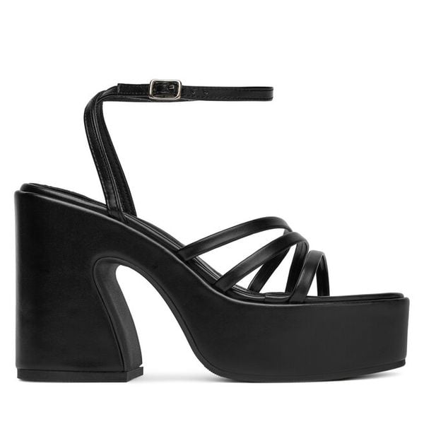 Sandały DeeZee. Czarne sandały damskie DeeZee, bez wzorów, bez obcasa, na słupku, bez zapięcia. Za 111.99 zł.