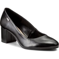 Czółenka i Szpilki LASOCKI 70925-01. Czarne szpilki damskie Lasocki, bez wzorów, ze skóry, bez obcasa, na szpilce, bez zapięcia. Za 179.99 zł.