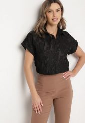 Czarna Koszula z Krótkim Rękawem i Kwiatowym Wzorem Froena. Czarne koszule damskie Born2be, m, bez wzorów, z jeansu, biznesowe, bez kołnierzyka, bez ramiączek. Za 79.99 zł.