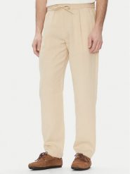 Marciano Guess Spodnie materiałowe 5GHB03 2310Z Beżowy Regular Fit. Brązowe spodnie materiałowe męskie Marciano Guess, z aplikacjami, z materiału. Za 309.99 zł.