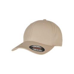 Czapka Urban Classics Flexfit Recycled Polyester. Brązowe czapki damskie FLEXFIT, bez wzorów, z elastanu. Za 84.65 zł.