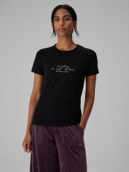 4F T-shirt slim z nadrukiem damski - czarny S. Czarne t-shirty damskie 4F, m, bez wzorów, z bawełny, klasyczne, bez kołnierzyka, bez ramiączek. Za 59.99 zł.