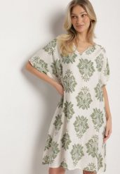 Zielona Pudełkowa Sukienka z Wiskozy Ozdobiona Geometrycznym Wzorem Emilavie. Zielone sukienki damskie Born2be, na co dzień, l, bez wzorów, z wiskozy, eleganckie, bez kołnierzyka, bez ramiączek, midi, proste. Za 39.99 zł.