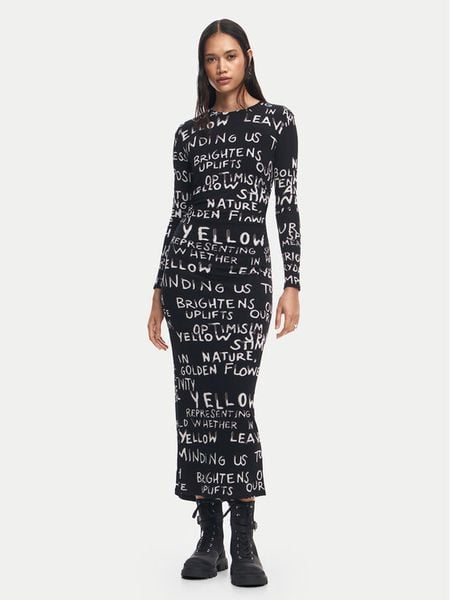 Desigual Sukienka codzienna 24WWVK45 Czarny Slim Fit. Czarne sukienki damskie Desigual, na co dzień, xs, bez wzorów, z wiskozy, bez kołnierzyka, bez ramiączek, proste. Za 219.99 zł.