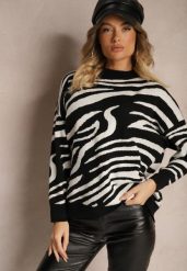 Biało-Czarny Sweter o Klasycznym Kroju w Print w Zebrę Venitia. Białe swetry nierozpinane damskie Renee, na zimę, bez wzorów, casualowe, bez kołnierzyka, bez ramiączek. Za 69.99 zł.