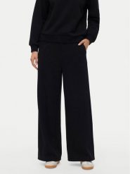 Vero Moda Spodnie dresowe Daisy 10338102 Czarny Wide Leg. Czarne spodnie dresowe damskie Vero Moda, bez wzorów, z bawełny. Za 179.99 zł.