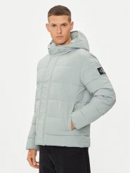 Calvin Klein Jeans Kurtka zimowa Essential J30J325594 Zielony Regular Fit. Zielone kurtki męskie Calvin Klein Jeans, na zimę, l, bez wzorów, z jeansu, bez kaptura. Za 659.99 zł.