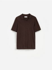 Sweter polo z dodatkiem lnu - ciemnobrązowy. Brązowe swetry męskie Reserved, l, bez wzorów, z bawełny, bez kołnierzyka, bez ramiączek. Za 129.99 zł.