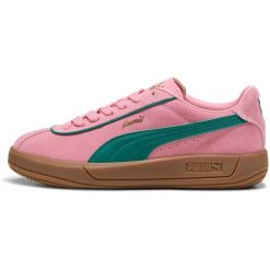Buty sportowe Puma Club Klassika Sd. Czerwone obuwie sportowe damskie Puma, bez wzorów, z zamszu, bez zapięcia. Za 254.99 zł.