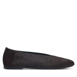 Baleriny Vagabond Shoemakers. Brązowe balerinki damskie Vagabond Shoemakers, bez wzorów, bez obcasa, bez zapięcia. Za 609.99 zł.