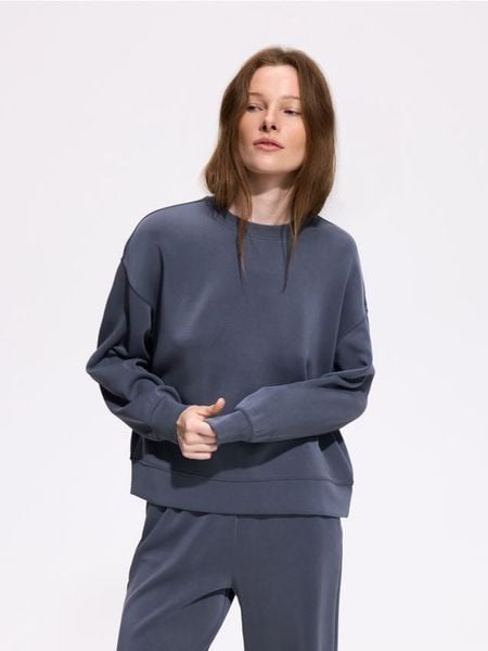 Bluza z modalem - ciemnoszary. Szare bluzy damskie Reserved, l, bez wzorów, z dzianiny, bez ramiączek, bez kaptura. Za 99.99 zł.
