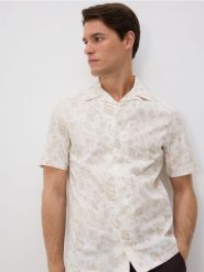 Wzorzysta koszula regular fit - beżowy. Brązowe koszule męskie Reserved, l, bez wzorów, z bawełny, bez kołnierzyka, bez ramiączek. W wyprzedaży za 65.99 zł.
