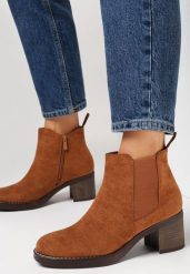 Brązowe Botki Griffins. Brązowe botki damskie Born2be, z aplikacjami, klasyczne, za kostkę, bez obcasa, na obcasie, bez zapięcia. Za 139.99 zł.