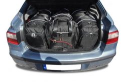 Torby Do Bagażnika Renault Laguna Hatchback 2001-2007 4Szt Kjust. Czarne torby podróżne damskie KJUST, bez wzorów, z kauczuku. Za 1,227.00 zł.