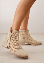 Beżowe Przejściowe Botki z Plecioną Cholewką i Skórzaną Wkładką Marisca. Brązowe botki damskie Born2be, bez wzorów, z jeansu, boho, bez obcasa, na płaskiej podeszwie, bez zapięcia. Za 199.99 zł.