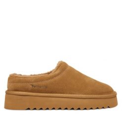 Klapki Tamaris. Brązowe klapki damskie Tamaris, bez wzorów, bez obcasa, bez zapięcia. Za 209.99 zł.
