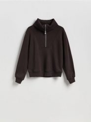 Bluza z wysokim golfem - ciemnobrązowy. Brązowe bluzy damskie Reserved, l, bez wzorów, z bawełny, bez ramiączek, bez kaptura. Za 119.99 zł.