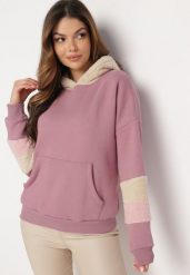 Ciemnoróżowa Bluza z Kapturem i Futrzanymi Wstawkami Pyroxis. Czerwone bluzy damskie Born2be, bez wzorów, z futra, casualowe, bez ramiączek, z kapturem. Za 89.99 zł.