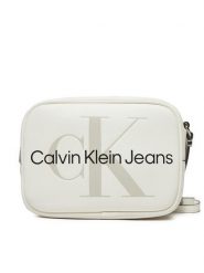 Calvin Klein Jeans Torebka Sculpted Camera Bag18 Mono K60K610275 Biały. Białe listonoszki damskie Calvin Klein Jeans, bez wzorów, z jeansu, bez dodatków. Za 249.99 zł.