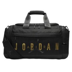 Torba sportowa treningowa Air Jordan Jumpman Duffle Czarna SM0920-K5X. Czarne torby sportowe męskie Jordan, bez wzorów. Za 309.35 zł.