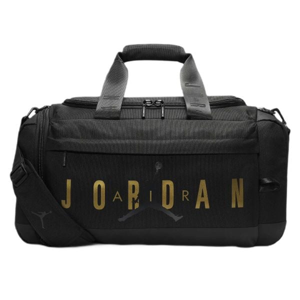Torba sportowa treningowa Air Jordan Jumpman Duffle Czarna SM0920-K5X. Czarne torby sportowe męskie Jordan, bez wzorów. Za 309.35 zł.