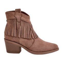 Botki Kowbojki Damskie Na Zamek Eko Zamszowe Brązowe S.Barski HY42-127. Brązowe botki damskie z aplikacjami, z zamszu, eleganckie, bez obcasa, bez zapięcia. Za 227.82 zł.