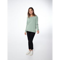 Bluza damska Protest NXGCAMELLE sweatshirt. Zielone bluzy damskie Protest, bez wzorów, bez ramiączek, bez kaptura. W wyprzedaży za 135.00 zł.