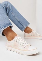 Różowe Trampki z Krótką Cholewką z Ozdobnego Materiału Traitve. Czerwone trampki i tenisówki damskie Born2be, bez wzorów, bez zapięcia. Za 69.99 zł.
