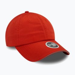Czapka z daszkiem damska New Era Wmns Open Back Cap. Czerwone czapki damskie New Era, na zimę, bez wzorów. Za 139.99 zł.