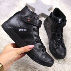 Trampki buty sportowe za kostkę ocieplane czarne Big Star V274542F. Czarne trampki i tenisówki damskie BIG STAR, bez wzorów, ze skóry ekologicznej, za kostkę, bez zapięcia. Za 105.00 zł.