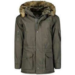 Kurtka turystyczna męska Canadian Peak Airstop. Zielone kurtki męskie Canadian Peak, m, bez wzorów, z poliesteru, bez kaptura. Za 491.00 zł.