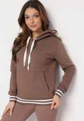 Brązowa Bawełniana Bluza z Kapturem i Ściągaczami w Paski Nempis. Brązowe bluzy damskie Born2be, na zimę, bez wzorów, z bawełny, casualowe, bez ramiączek, z kapturem. Za 99.99 zł.