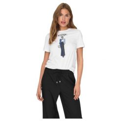 Koszulka crop top Kobieta ONLY Onlemma Life Reg S/S Lady Top Box Jrs. Białe bluzki damskie ONLY, s, bez wzorów, z bawełny, sportowe, bez kołnierzyka, bez ramiączek. Za 126.65 zł.