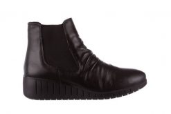 Botki Bayla-196 AVCILAR-01 D76 196035, Czarny, Skóra naturalna - 41. Czarne botki damskie Bayla, bez wzorów, z gumy, klasyczne, bez obcasa, na koturnie, bez zapięcia. W wyprzedaży za 149.00 zł.