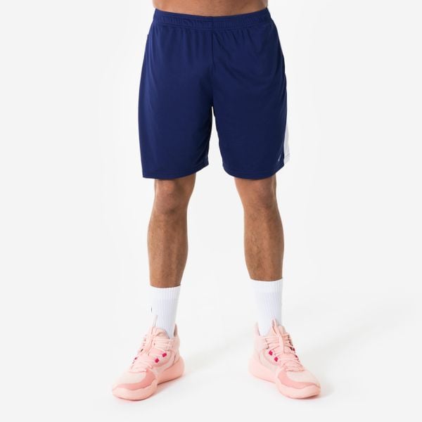 Spodenki do koszykówki unisex Short 100. Białe szorty damskie KIPSTA, bez wzorów, z materiału, sportowe. Za 29.99 zł.